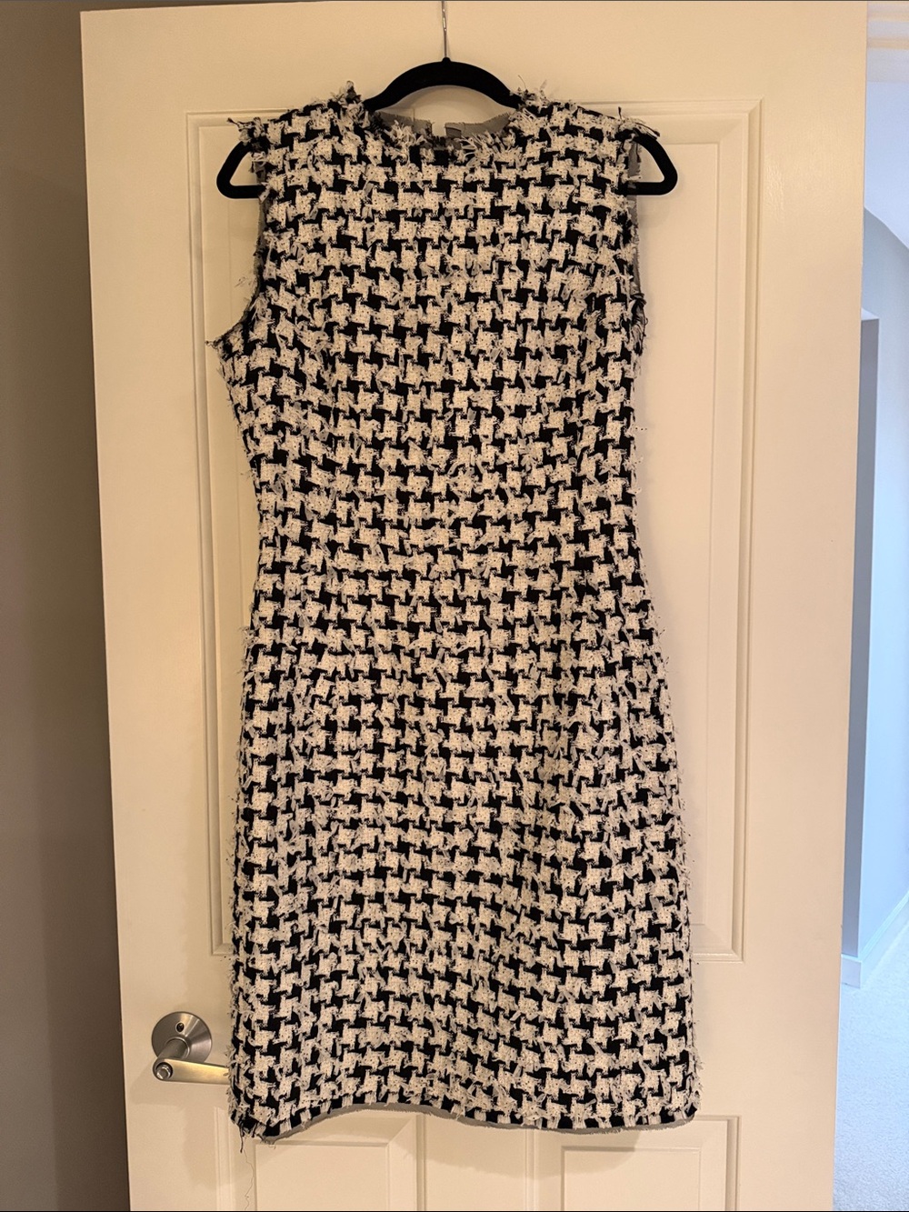 Oscar de la Renta Black and White Tweed Midi Shift Dress